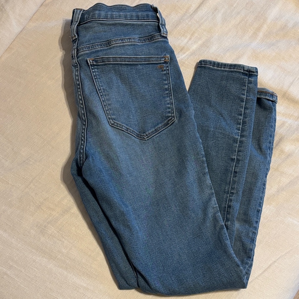 Madewell Women’s Roadtripper Jeans
